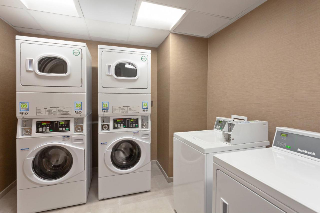 Towneplace Suites By Marriott San Diego Central Экстерьер фото
