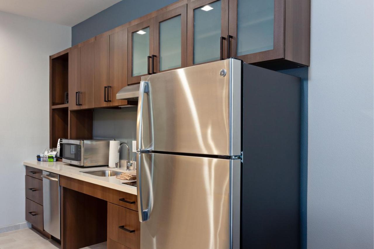 Towneplace Suites By Marriott San Diego Central Экстерьер фото