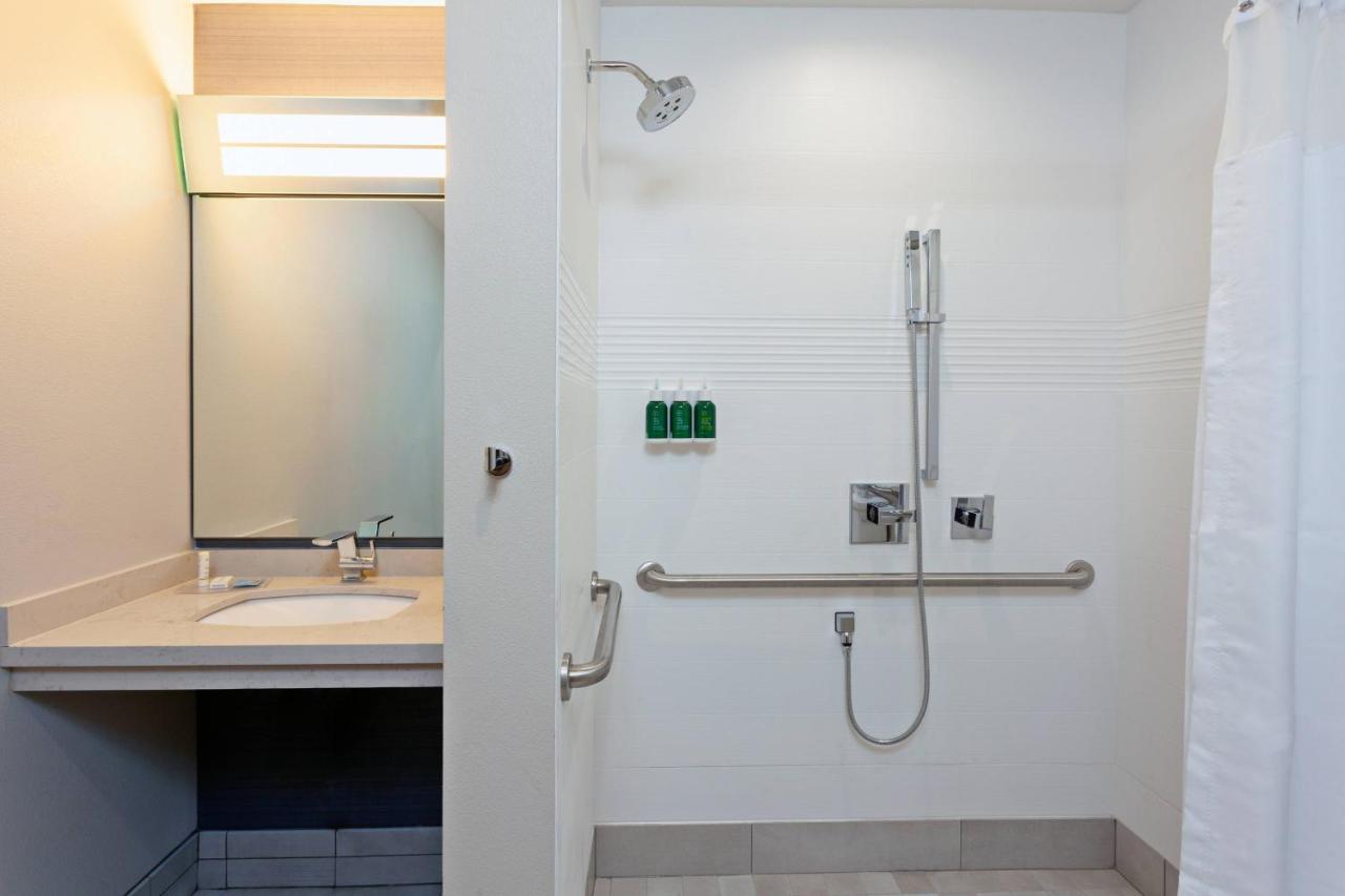 Towneplace Suites By Marriott San Diego Central Экстерьер фото