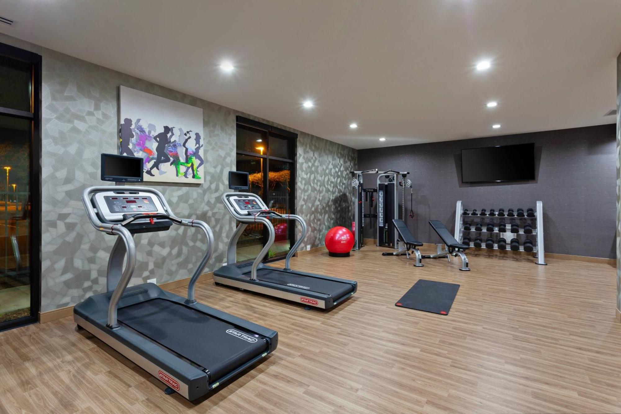 Towneplace Suites By Marriott San Diego Central Экстерьер фото