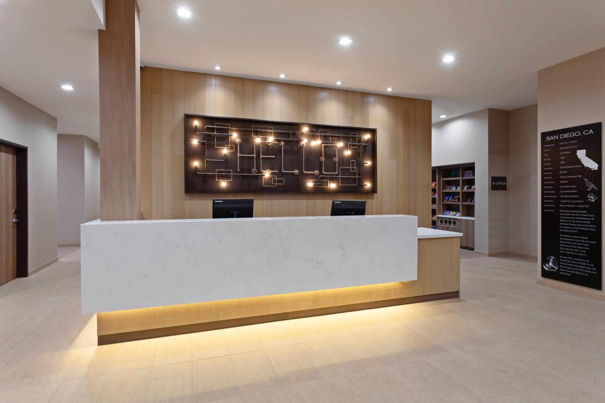 Towneplace Suites By Marriott San Diego Central Экстерьер фото